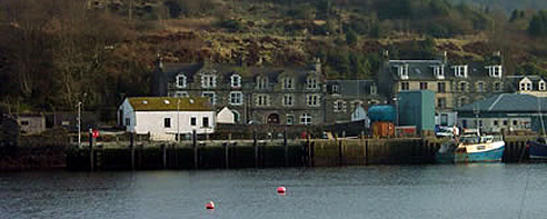 Quay House Overlooking Tarbert Harbour